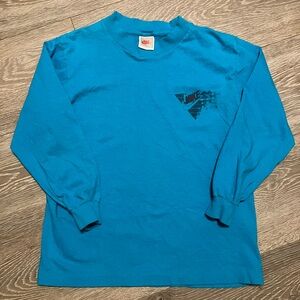 Vintage Boys Nike Long sleeve top • 💯 cotton • Made in the 🇺🇸